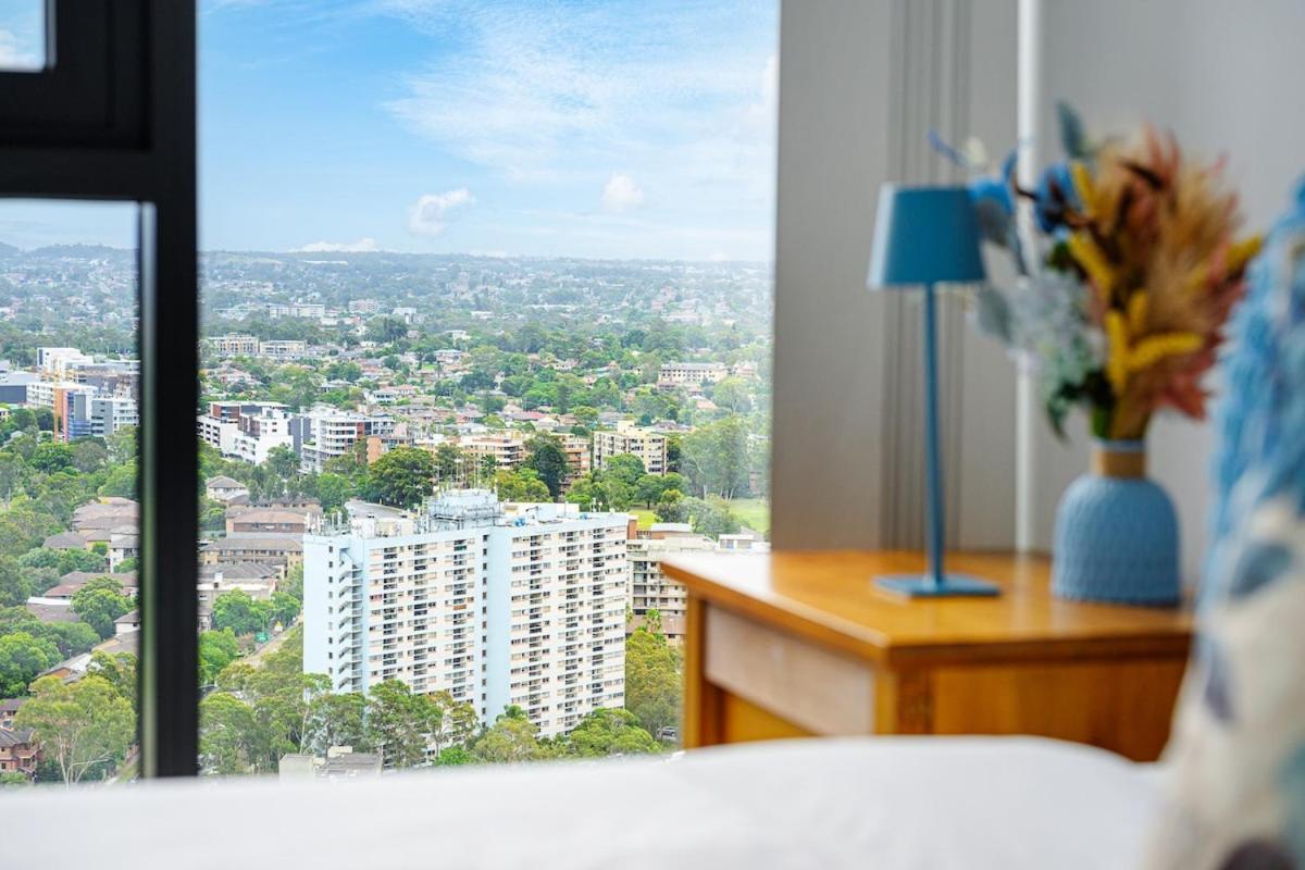 Apartment Luxury 2br Near Train Shopping Center Sydney